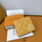 LOUIS VUITTON 二つ折り財布 長財布 カード入れ パスポートケース ケース付き M12664 - 画像 (28)