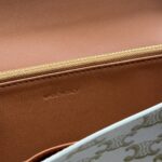 CELINE 長財布 二つ折り財布 ケース付き 10E313 19*10cm - 画像 (21)
