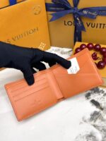 LV 二つ折り財布 ケース付き 25983 11*9cm - 画像 (9)