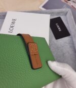 LOEWE カード入れ 二つ折り財布 ケース付き L1112 12*10*3cm - 画像 (12)