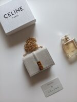 CELINE カード入れ チェーン付き ケース付き 10M472 10.5*8.5*3cm - 画像 (16)