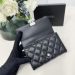 Chanel 三つ折り財布 ケース付き 15.6*11cm - 画像 (17)