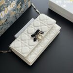 DIOR チェーンウォレット 二つ折り財布 ケース付き S0984 21*11*5cm - 画像 (18)