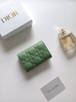 DIOR 二つ折り財布 ケース付き S5132 11*7.5*2.5cm - 画像 (15)