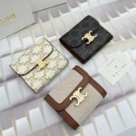 CELINE 三つ折り財布 ケース付き 66885 10.5*9cm