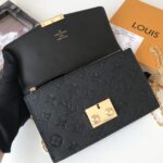 LOUIS VUITTON チェーンウォレット ケース付き M62020 17.5*11.5*3.5 cm - 画像 (10)