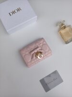 DIOR 二つ折り財布 ケース付き 2603 11*8.5*3cm - 画像 (22)