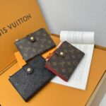 LOUIS VUITTON 二つ折り財布 ケース付き M58109 15*10cm