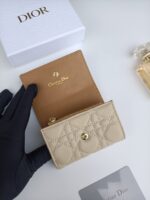 DIOR 二つ折り財布 ケース付き 2603 11*8.5*3cm - 画像 (23)