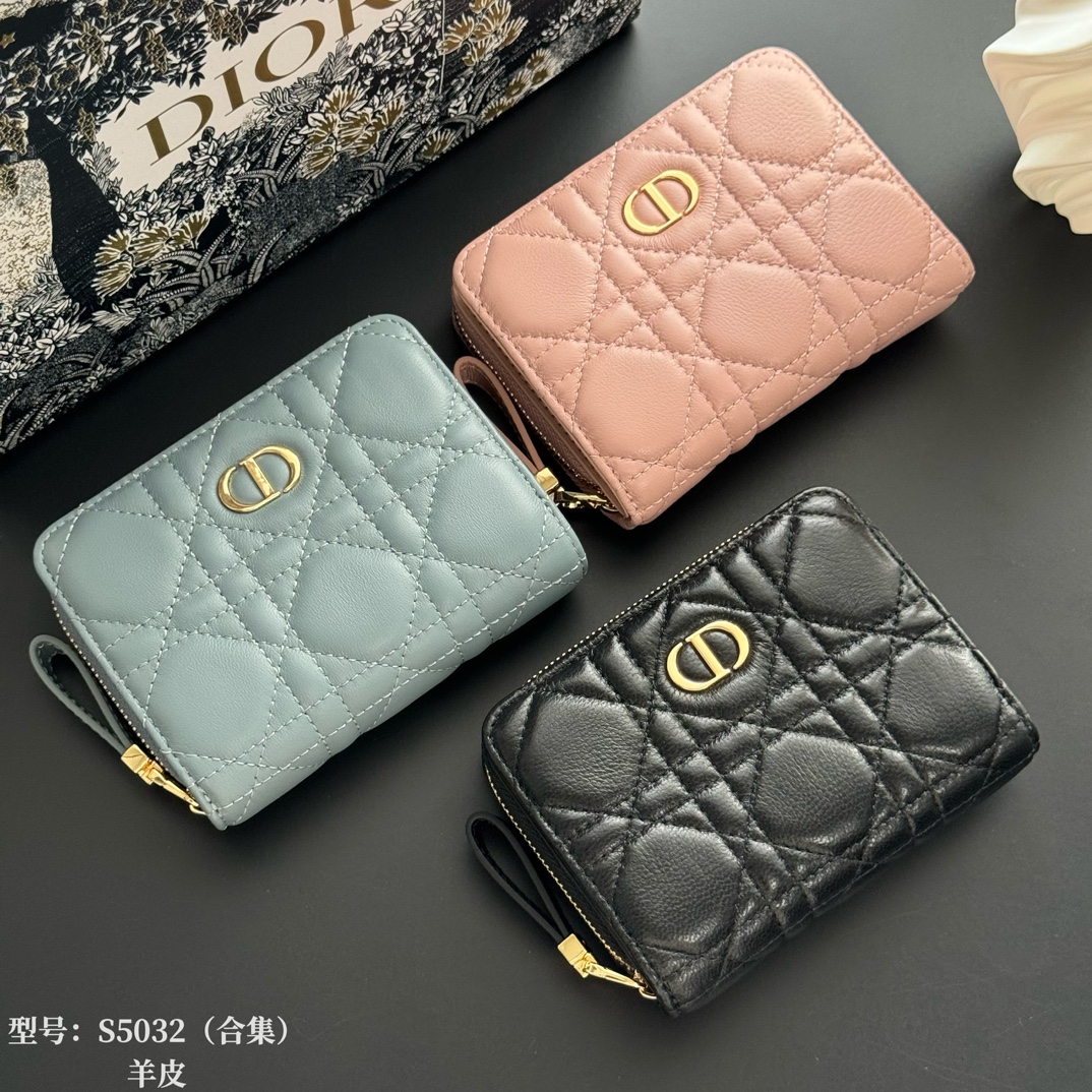 032_ZT DIOR 二つ折り財布 ケース付き S5032 12*9*5cm - 画像 (1)
