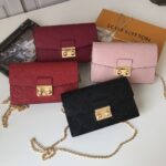 LOUIS VUITTON チェーンウォレット ケース付き M62020 17.5*11.5*3.5 cm