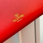 Valentino 長財布 ケース付き 2404 19*10*2cm - 画像 (21)