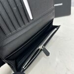 Prada 長財布 二つ折り財布 ケース付き 302 10*19*2cm - 画像 (6)