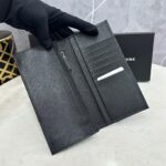 Prada 長財布 二つ折り財布 ケース付き 302 10*19*2cm - 画像 (5)