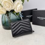 SAINT LAURENT カード入れ 二つ折り財布 ケース付き 16820 12*10*3cm - 画像 (13)