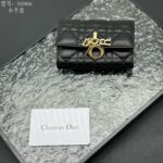DIOR 二つ折り財布 ケース付き S0966 11*7.5*2.5cm - 画像 (20)