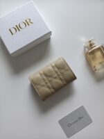 DIOR 二つ折り財布 ケース付き S5132 11*7.5*2.5cm - 画像 (24)