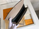 LOUIS VUITTON 長財布 二つ折り財布 ケース付き 62369 19*10cm - 画像 (19)