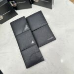Prada 二つ折り財布 ケース付き 301 10*9*2cm - 画像 (3)