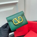 Valentino 三つ折り財布 ケース付き 2401 11*9*2cm - 画像 (21)
