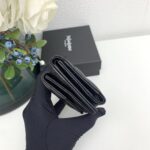 SAINT LAURENT 三つ折り財布 ケース付き 6868 10.5*7.5*3cm - 画像 (11)