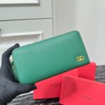 Valentino 長財布 ケース付き 2407 19*10*2cm - 画像 (26)