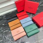 Valentino 三つ折り財布 ケース付き 2402 11*9*2cm