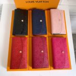 LOUIS VUITTON 長財布 二つ折り財布 ケース付き 62369 19*10cm