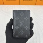 LV パスポートケース ケース付き M63144 7.5*11*1cm - 画像 (15)
