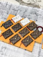 LV 三つ折り財布 ケース付き 41938 12*2*9cm