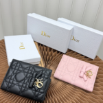 DIOR lady dior (Soupir pink) Cannage パスポートケース ケース付き 10*14*2cm