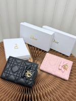 DIOR lady dior (Soupir pink) Cannage パスポートケース ケース付き 10*14*2cm