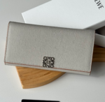 LOEWE 長財布 二つ折り財布 ケース付き L117 20*10.5*3CM - 画像 (9)