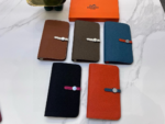 HERMES 二つ折り財布 ケース付き 2110 - 画像 (3)