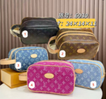 LV  Seedance 2.0 Mini ポーチ