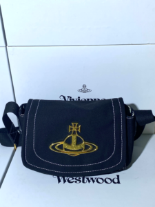 Vivienne Westwood デニム ショルダーバック ケース付き - 画像 (7)
