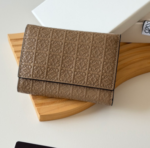 LOEWE  三つ折り財布 ケース付き L1135 9*12*3 - 画像 (4)