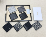 Dior dior Oblique 二つ折り財布 ケース付き o27 11.5*9.5cm - 画像 (2)