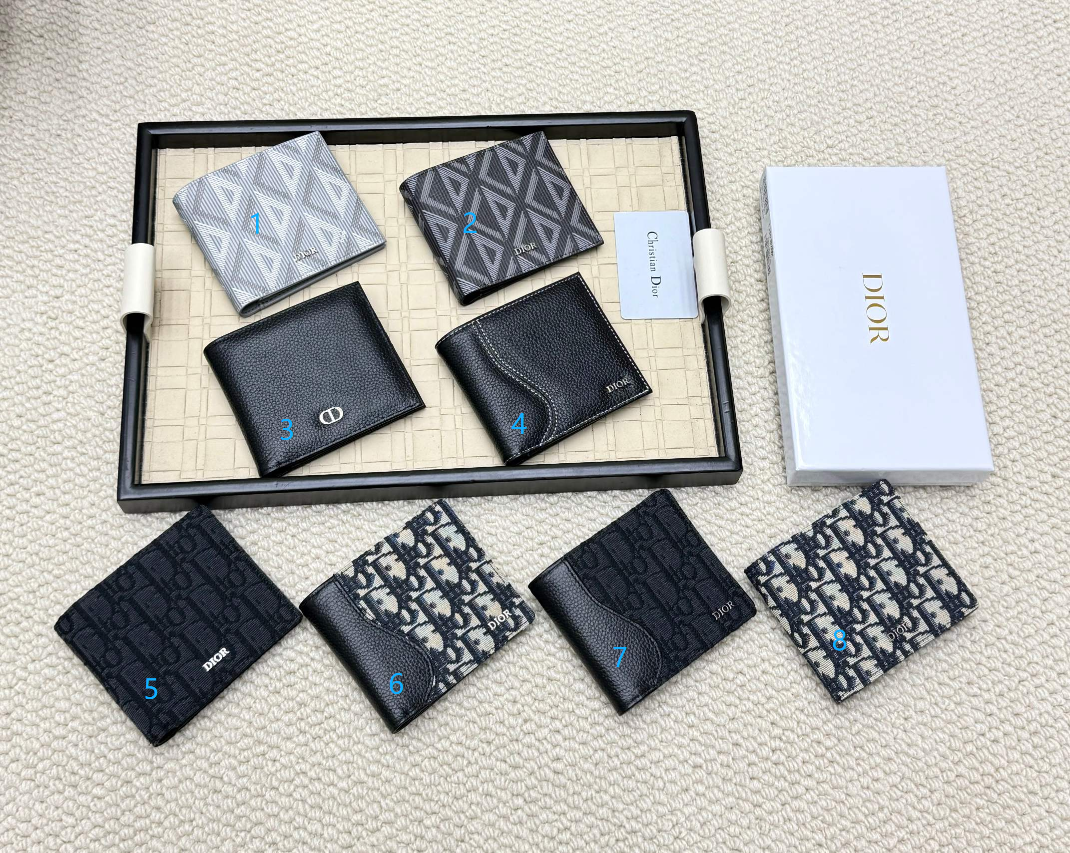 .png Dior dior Oblique 二つ折り財布 ケース付き o27 11.5*9.5cm - 画像 (1)
