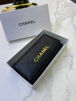 Chanel 長財布 二つ折り財布 ケース付き 8388 - 画像 (5)