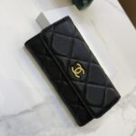 Chanel 長財布 二つ折り財布 キャビア ケース付き 8095
