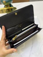 Chanel 長財布 二つ折り財布 キャビア ケース付き 8095 - 画像 (9)