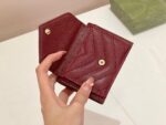SAINT LAURENT 三つ折り財布 ケース付き 7202 - 画像 (9)
