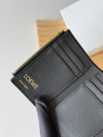 LOEWE  三つ折り財布 ケース付き L1135 9*12*3 - 画像 (8)