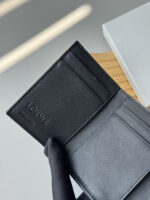 LOEWE 三つ折り財布 ケース付き L1123 9*12*3cm - 画像 (10)
