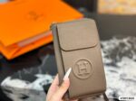 HERMES 携帯ポーチ ケース付き 21*11cm - 画像 (13)