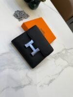 HERMES 二つ折り財布 中サイズ ケース付き  3651 - 画像 (4)