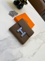 HERMES 二つ折り財布 中サイズ ケース付き  3651 - 画像 (12)