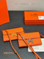 HERMES togo チェーンウォレット ケース付き - 画像 (14)