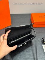 HERMES togo チェーンウォレット ケース付き - 画像 (3)